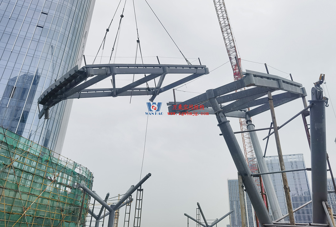 攻堅克難,全速推進|這個ETFE商業天幕迎來新進展 攻堅克難,全速推進|這個ETFE商業天幕迎來新進展