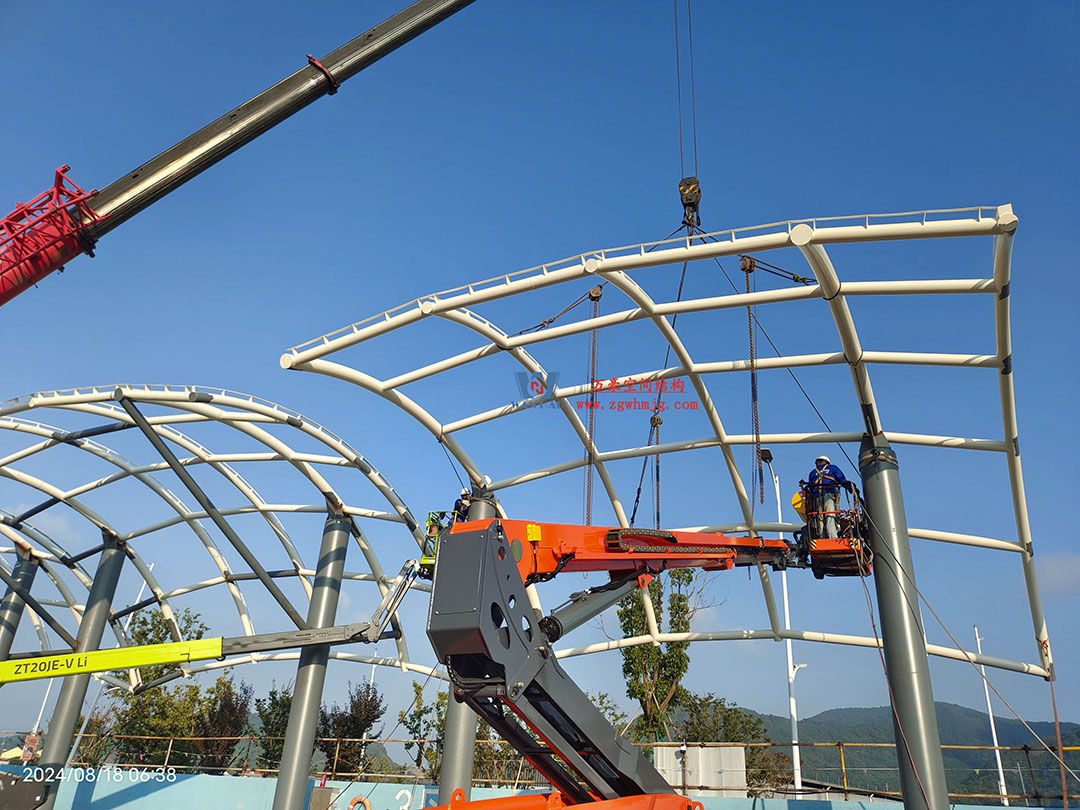 全面加速建設，創建優質精品工程