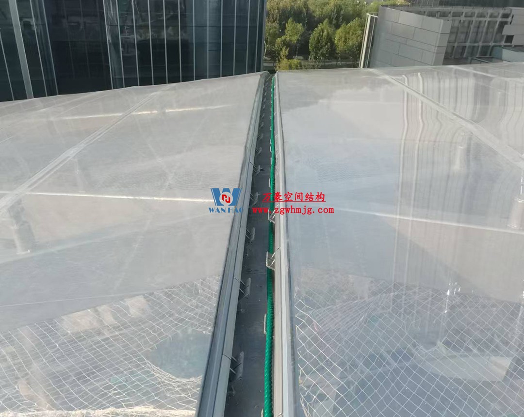 擁有夢幻外衣的ETFE膜結構商業天幕