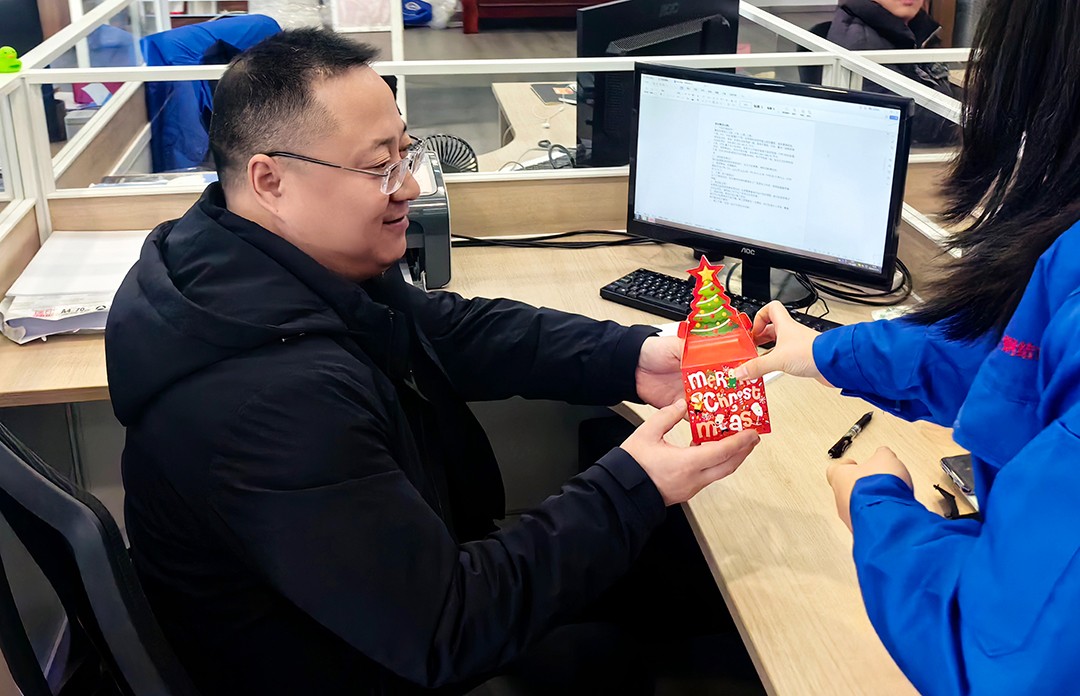 關愛員工，愛在萬豪|暖心平安夜，傳遞“蘋”安幸福