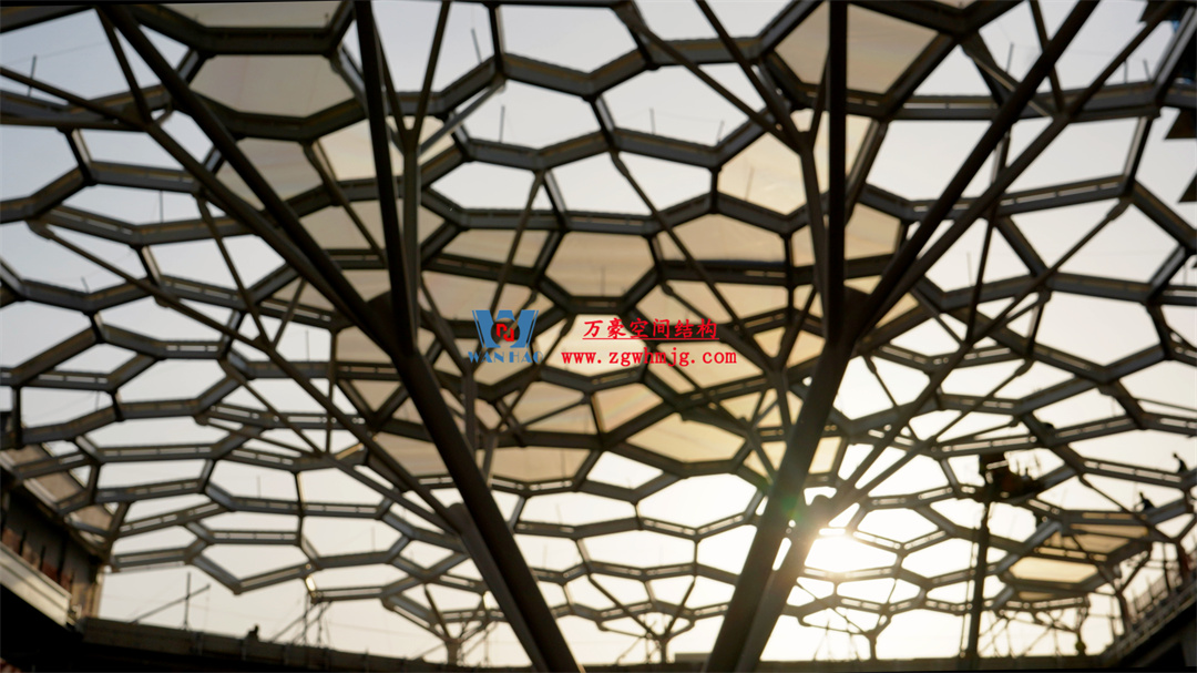 浙江萬豪空間結構集團有限公司安吉云安里項目膜結構工程進展報告 浙江萬豪空間結構集團有限公司安吉云安里項目膜結構工程進展報告