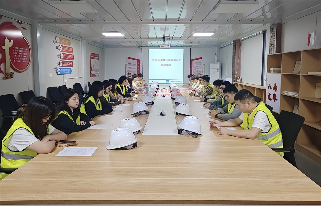 標(biāo)桿引領(lǐng)，智啟未來(lái)——萬(wàn)豪集團(tuán)營(yíng)銷、設(shè)計(jì)與技術(shù)骨干共赴無(wú)錫奧體中心，現(xiàn)場(chǎng)觀摩學(xué)習(xí)解鎖“創(chuàng)新密碼”