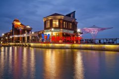 什么是景觀膜結構工程？景觀張拉膜結構特點和適用領域有哪些？