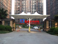 什么是膜結(jié)構(gòu)出入口？膜結(jié)構(gòu)出入口的特點(diǎn)及應(yīng)用領(lǐng)域有哪些？