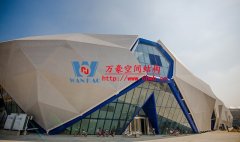 膜結(jié)構(gòu)建筑有哪幾種類型？各類膜結(jié)構(gòu)建筑分別有哪些優(yōu)缺點？