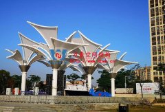 膜結(jié)構(gòu)材料有哪些優(yōu)點特點？膜結(jié)構(gòu)材料性能特點分析